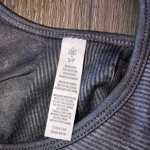 Harmony and Balance Grey Ribbed Sports Bra Size Small - Picture 8 of 10